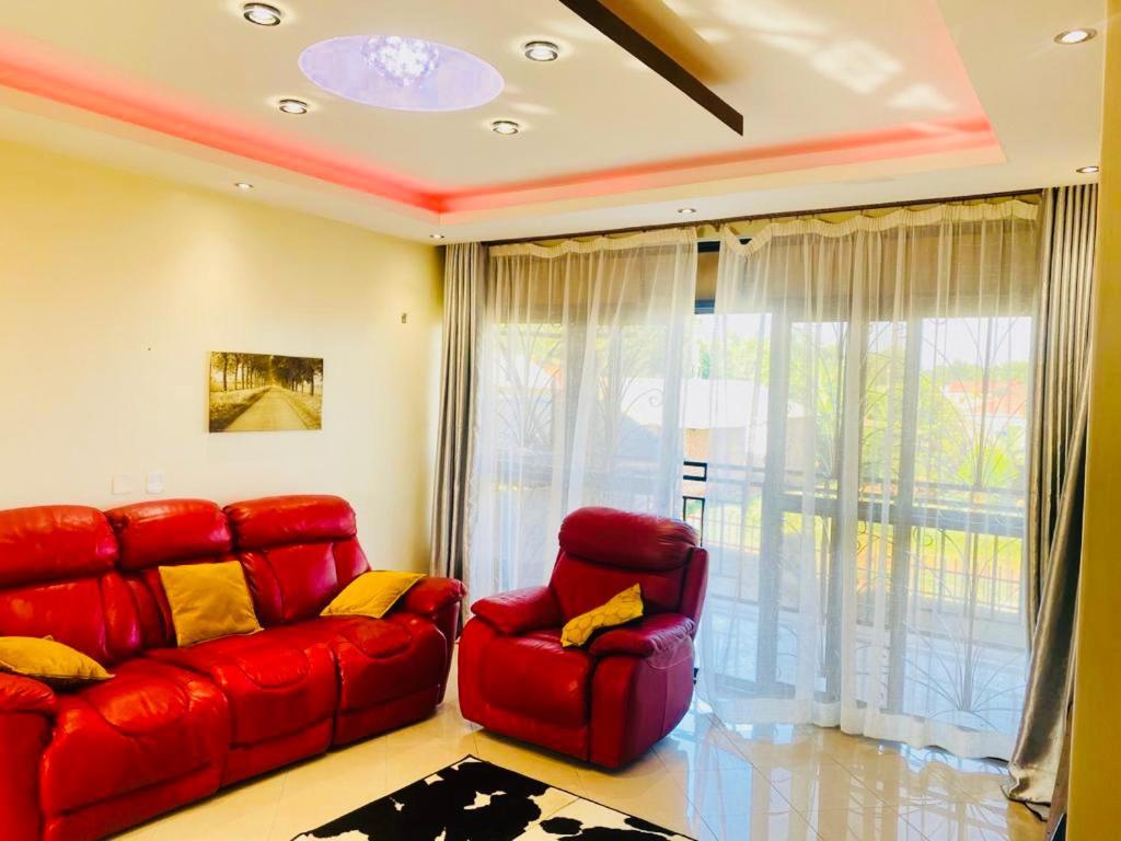 Trendy Apartments Ентебе Екстериор снимка