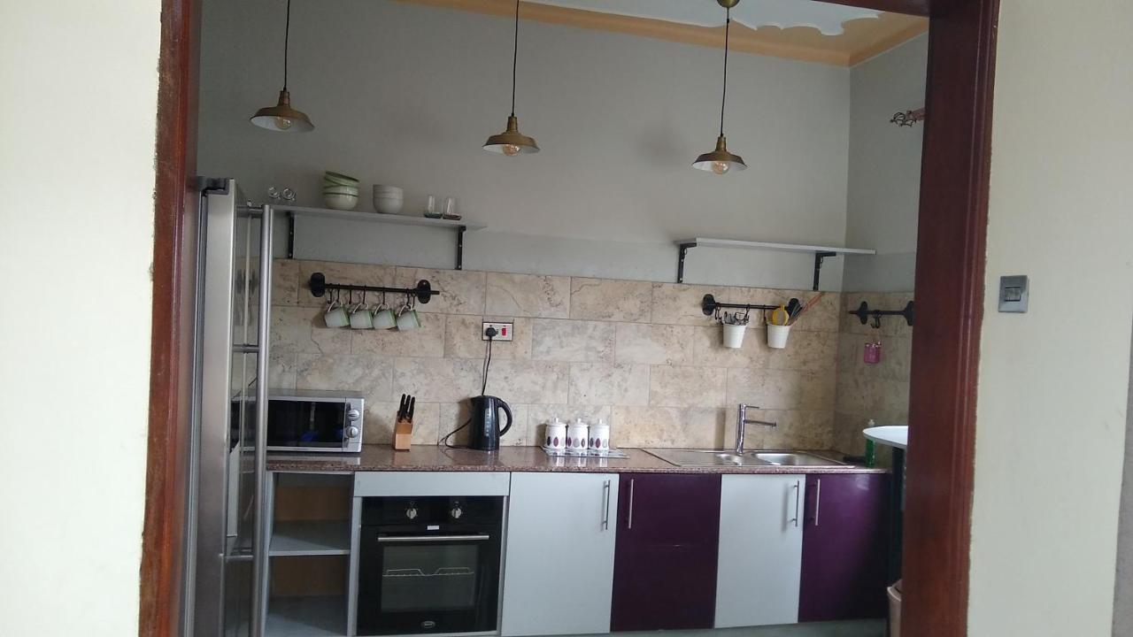 Trendy Apartments Ентебе Екстериор снимка