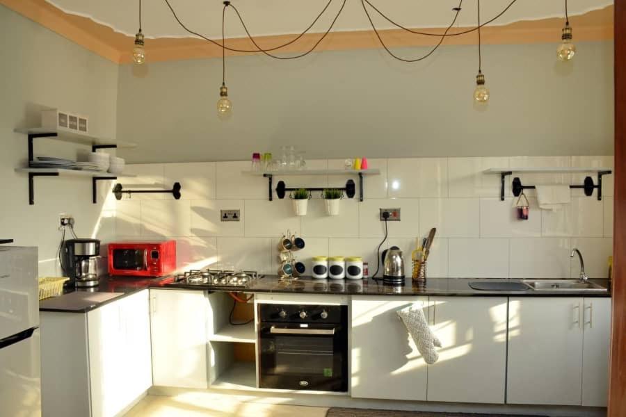 Trendy Apartments Ентебе Екстериор снимка