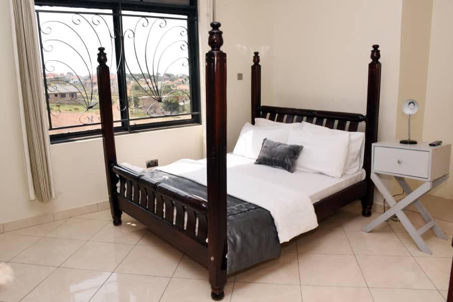 Trendy Apartments Ентебе Екстериор снимка