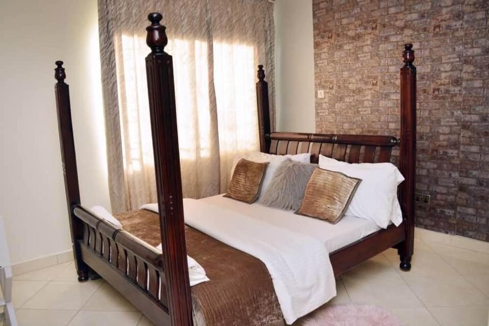 Trendy Apartments Ентебе Екстериор снимка