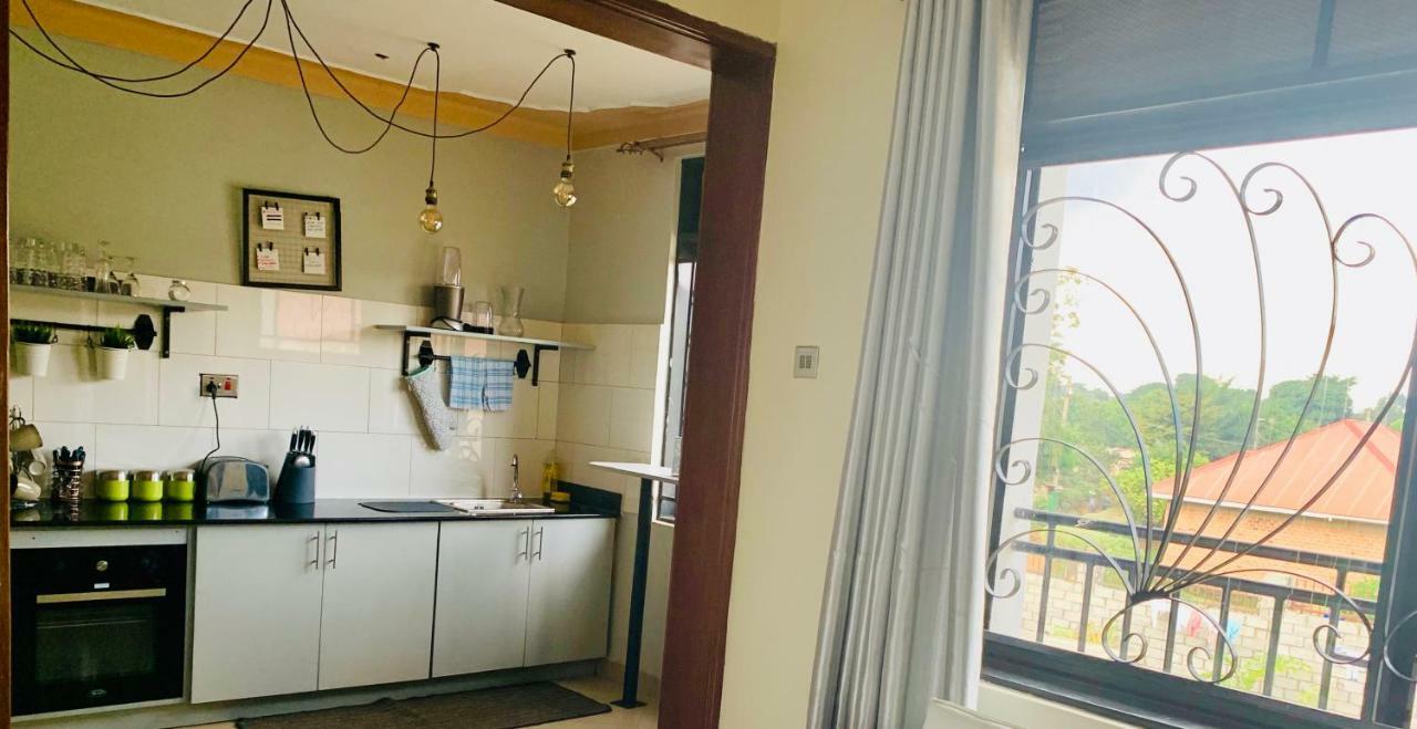 Trendy Apartments Ентебе Екстериор снимка